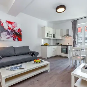 In Apartman